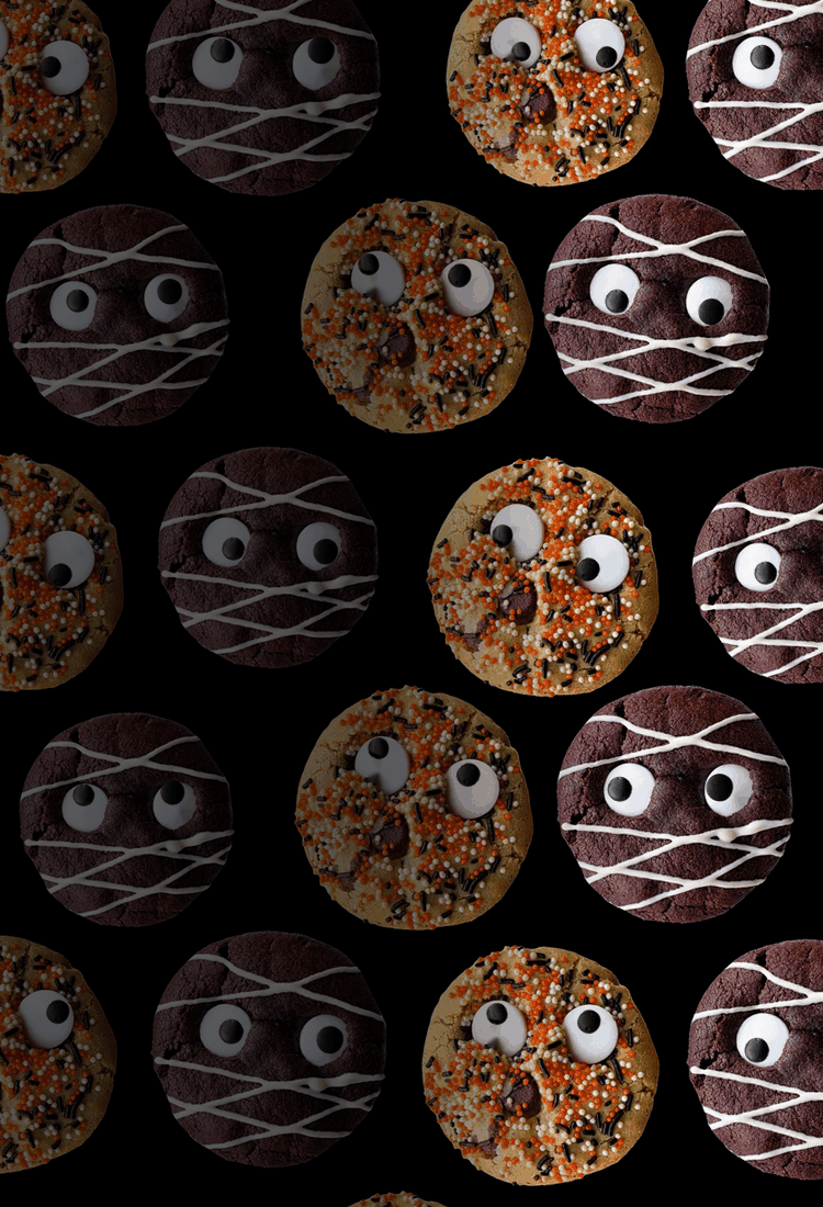 Monster and Mummy cookies staring back